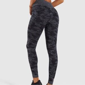 Gymshark Camo Seamless Leggings- Black Size Small